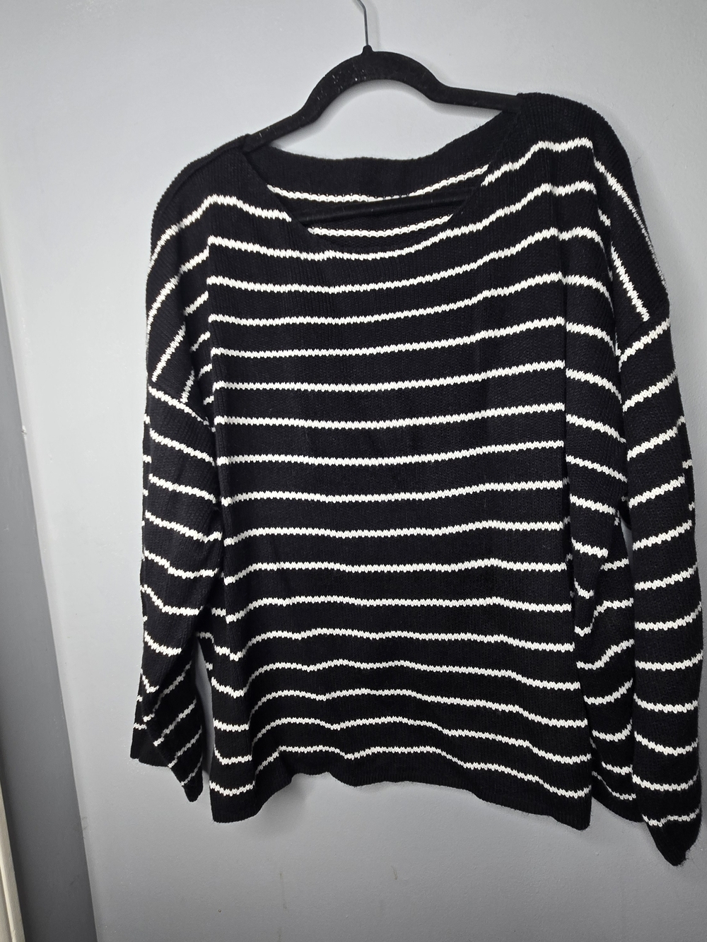 Women's 2X Black White Striped Pullover Sweater Casual Cozy Knit